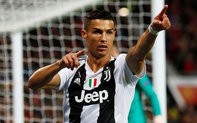 球王会动态-裤袜失误后第二天加练扑点